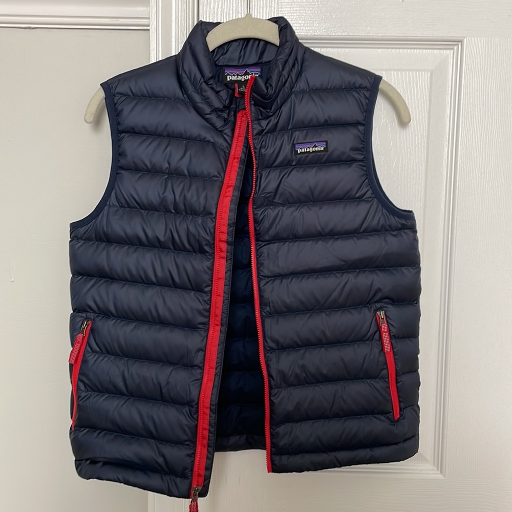 Boys Down Patagonia Vest Size 12 Navy
